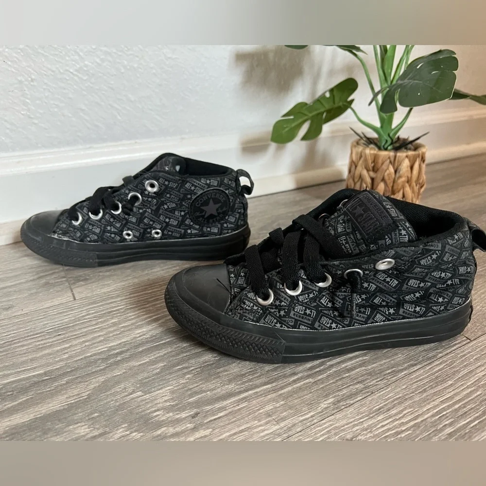 Converse CTAS street mid Junior license plate slip on sneakers. Size 12.5